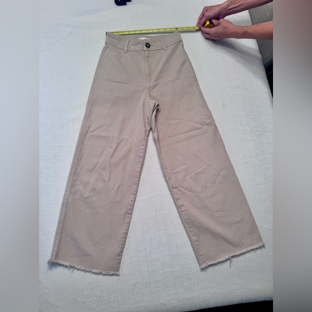 H&M Beige Flare & Wide Leg Jeans 4 high rise raw hem